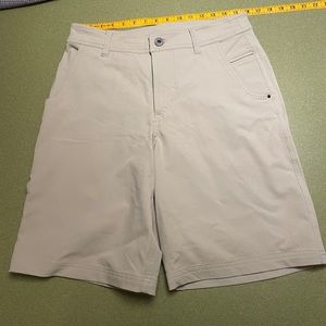 Lululemon Kahuna Shorts tan sz 32